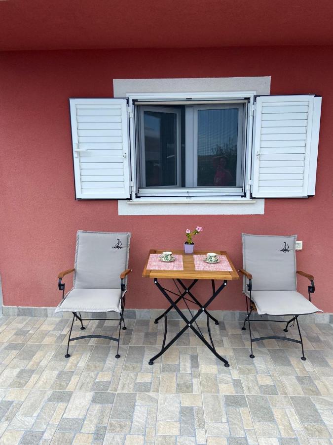 Studio Apartman Mare Trogir Eksteriør billede